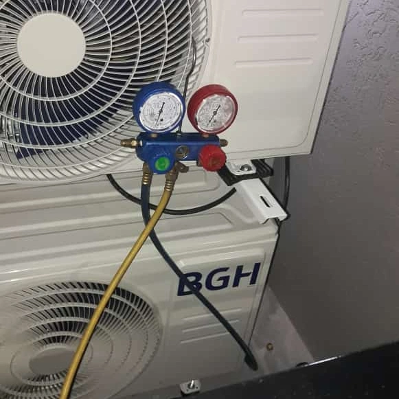 Reparaciones y carga de gas